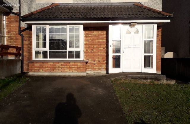 18 Dromard Close, Cashel Road, Clonmel, Co. Tipper, Clonmel, Co. Tipperary - Click to view photos