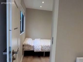 5 Liam Mellows Terrace, Bohermore, Galway, Bohermore, Co. Galway - Image 2
