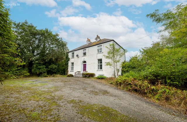 Parochial House, Eglish, Fivealley, Co. Offaly - Click to view photos