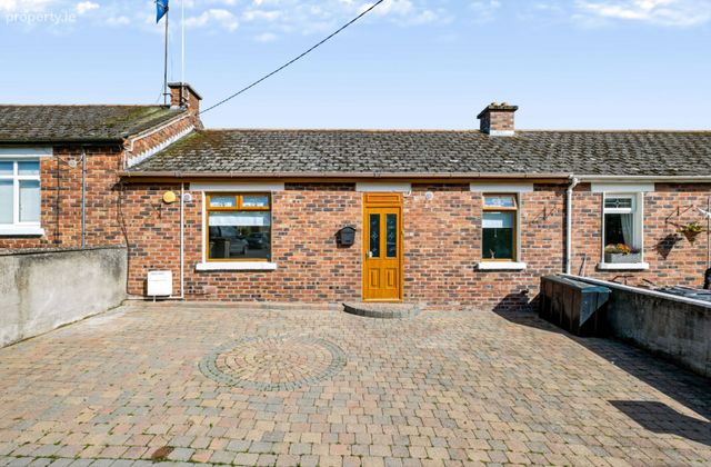 39 Trinity Gardens, Drogheda, Co. Louth - Click to view photos