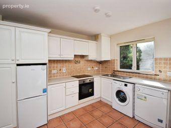 9 Maryborough Downs, Maryborough Hill, Rochestown, Co. Cork - Image 4
