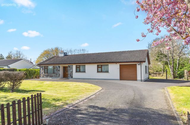 Rathfeigh, Tara, Co. Meath - Click to view photos