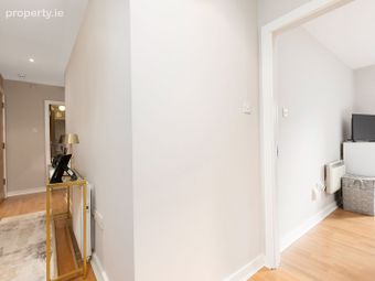 Apartment 6, Hybla Court, Blackhorse Ave, Dublin 7 - Image 3