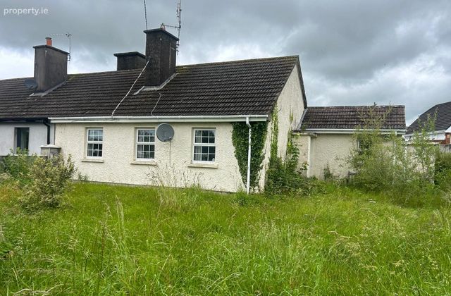 Coolalisheen, Kilworth, Co. Cork - Click to view photos
