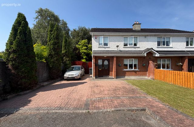 88 Woodgrove, Ballyfin Road, Portlaoise, Co. Laois - Click to view photos