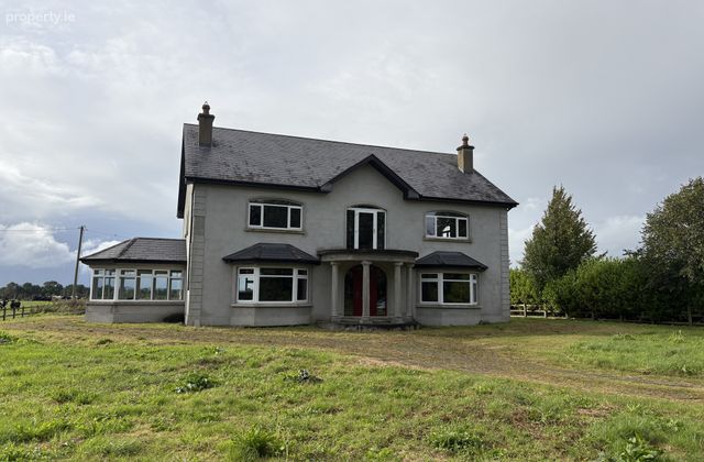 Crannaghtown, Navan, Co. Meath - Click to view photos