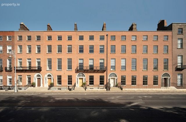 Ella House, 42 Merrion Square East, Dublin 2 - Click to view photos
