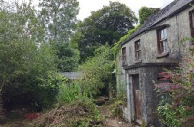 Scalp, Flagmount, Drumandoora, Co. Clare - Click to view photos