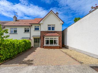 24 Holly Vale, Forest Hill, Carrigaline, Co. Cork