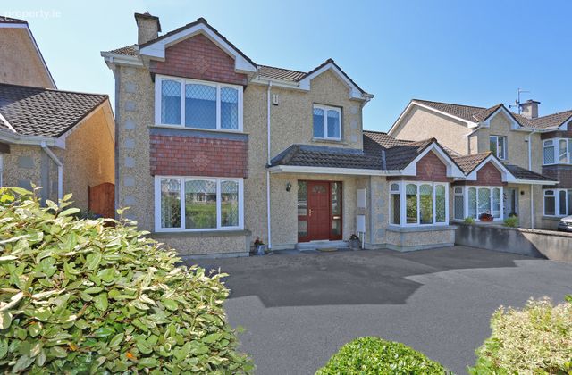 2 Castlecourt, Castleconnell, Co Limerick, Castleconnell, Co. Limerick - Click to view photos