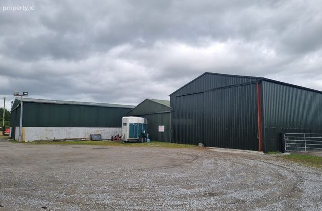 Whitethorn Equestrian Centre, Knocknasnaa, Abbeyfeale, Co. Limerick - Click to view photos