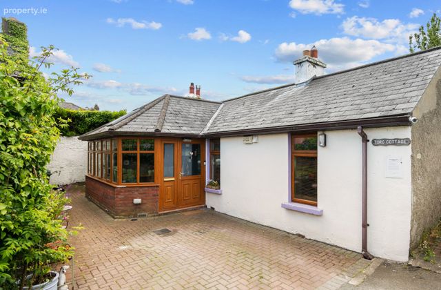 Torc Cottage, La Touche Close, Greystones, Co Wicklow, Greystones, Co. Wicklow - Click to view photos