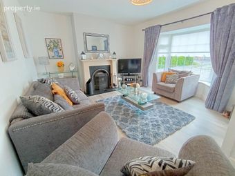 28 Parkroe Heights, Ardnacrusha, Parteen, Co. Clare - Image 5