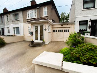 54 Brickfield Drive, Dublin 12, Drimnagh, Dublin 12 - Image 2