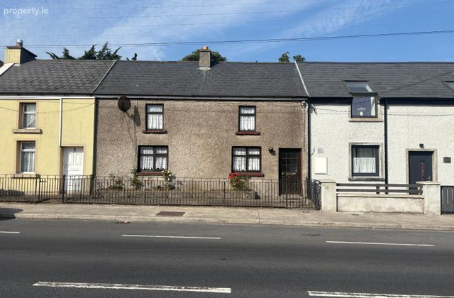 50 Davitt Street, Tipperary, Tipperary Town, Co. Tipperary - Click to view photos