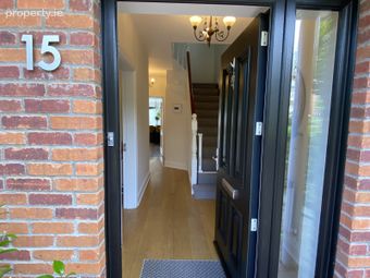 15 Ballintyre Walk, Ballinteer, Ballinteer, Dublin 16 - Image 2