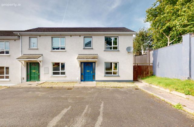 44 Dromore, Cootehill, Cootehill, Co. Cavan - Click to view photos