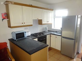 6 Barrack Street, Ballyhaunis, Ballyhaunis, Co. Mayo - Image 2
