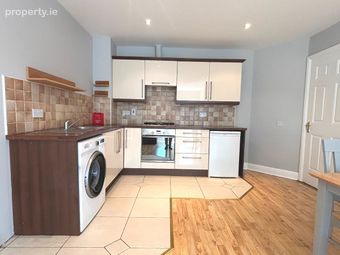 25 The Lakelands, Dublin Road, Virginia, Co. Cavan - Image 4