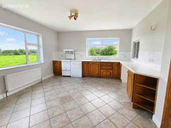 Coad, Kilnaboy, Ennis, Co. Clare, Killinaboy, Co. Clare - Image 3