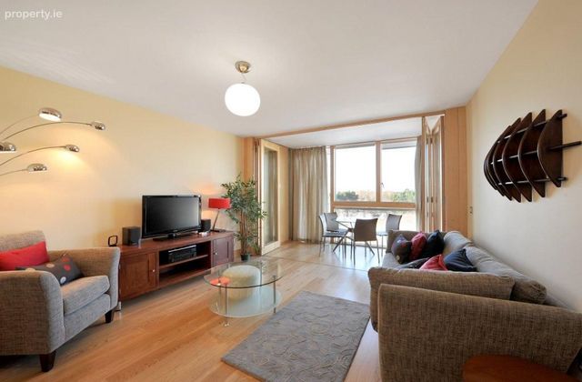 The Links, Elmpark, Merrion, Dublin 4 - Click to view photos