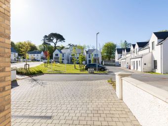36 Charleston Woods, Castleredmond, Midleton, Co. Cork - Image 2