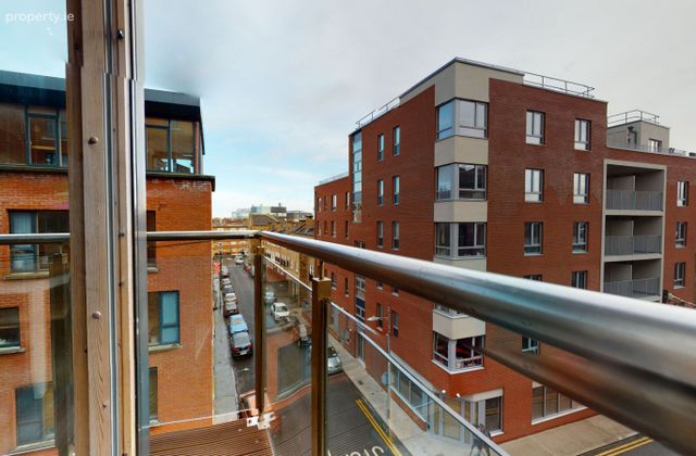 Apartment 21, Liberty View, St. James Gate, Dublin 8 - Click to view photos
