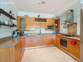 15 Alder Lodge, Farmleigh Woods, Castleknock, Dublin, Castleknock, Dublin 15 - Image 5