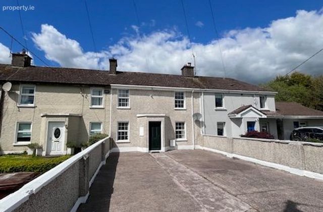 19 The Groves, Blarney, Co. Cork - Click to view photos