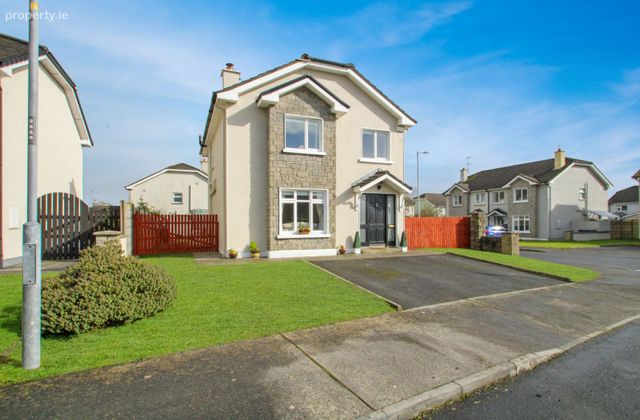 43 Caislean Oir, Athenry, Co. Galway - Click to view photos