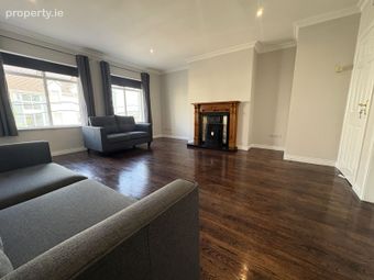 Flat 3, Dolmen House, Station Road, Omeath, Omeath, Co. Louth - Image 5