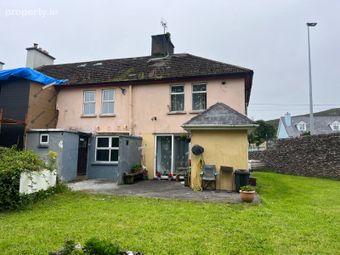 4 Chapel Lane, Dingle, Co. Kerry - Image 2