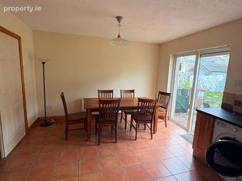 20 The Elms, Classes Lake, Ballincollig, Co. Cork - Image 3