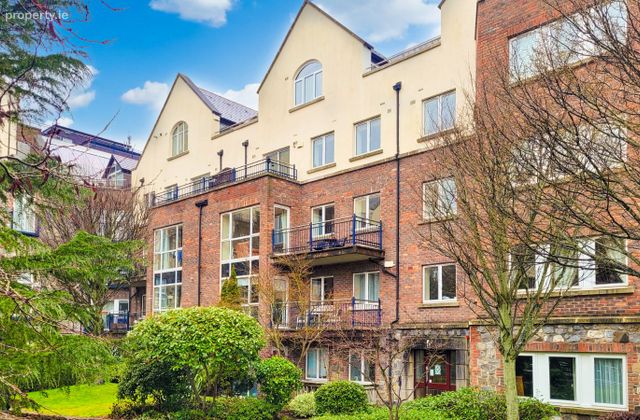 Apartment 227, Block 4, Gracepark Manor Swords Road, Drumcondra, Dublin 9 - Click to view photos