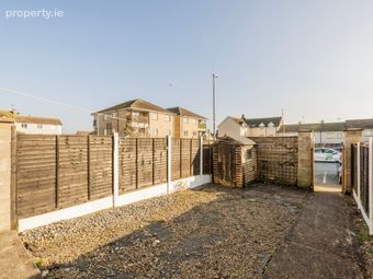 33 Barons Hall Park, Balbriggan, Co. Dublin, Balbriggan, Co. Dublin - Image 4