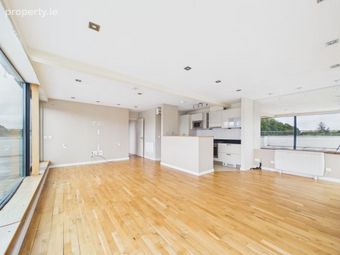 10c The Ash, Avenue Apartments, Countess Rd., Killarney, Co Kerry, Killarney, Co. Kerry - Image 2