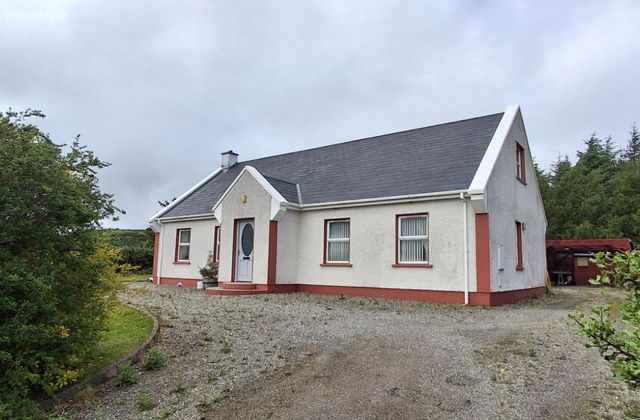 Templemoyle, Culdaff, Culdaff, Co. Donegal - Click to view photos