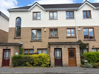 10 The Court, Larch Hill, Kilmore, Dublin 5
