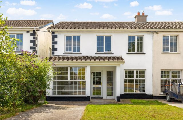 35 Carton Court, Maynooth, Maynooth, Co. Kildare - Click to view photos