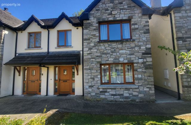13 Earl Court, Lough Rinn, Gortletteragh, Co. Leitrim - Click to view photos