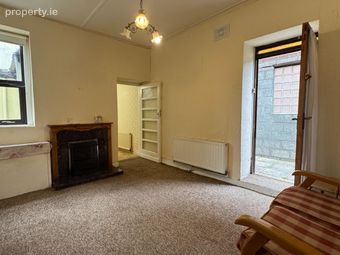 5 Fairgreen Row, Dundalk, Dundalk, Co. Louth - Image 2