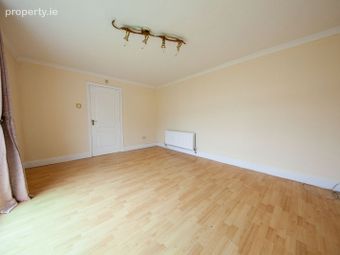 73 Coultry Avenue, Ballymun, Dublin 9 - Image 4