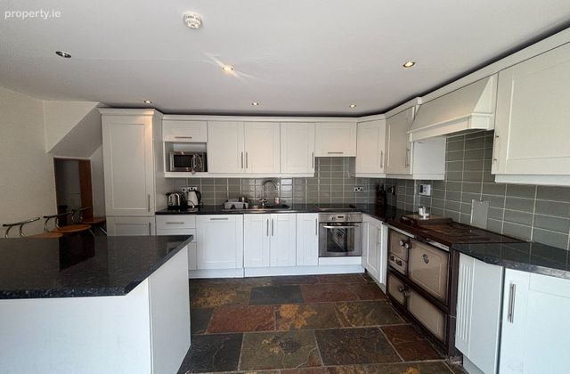 Freneystown, Clifden, Castlewarren, Co. Kilkenny - Click to view photos