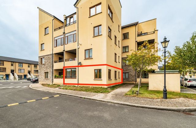 Apartment 143, Block D, Pierce Lodge, Station Road, Newbridge, Co. Kildare - Click to view photos