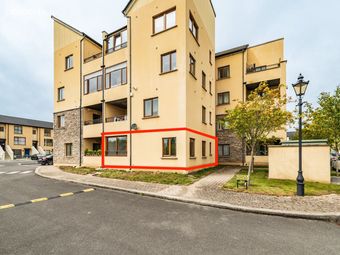 Apartment 143, Block D, Pierce Lodge, Station Road, Newbridge, Co. Kildare
