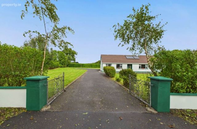 Tullaghan Rock, Ballaghaderreen, Co. Roscommon, Ballaghaderreen, Co. Roscommon - Click to view photos