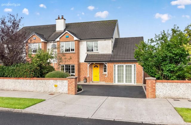 4 Ox Crescent, Tubbercurry, Co. Sligo, Tubbercurry, Co. Sligo - Click to view photos