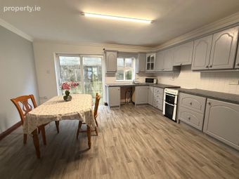 4 Belfry Court, Martin's Lane, Arklow, Co. Wicklow - Image 2