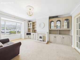 9 Orchard Crescent, Carrick-on-suir, Carrick-on-Suir, Co. Tipperary - Image 3
