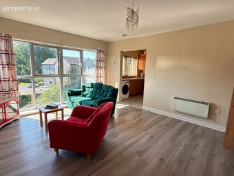 Apartment 14, Block 4, Main Street, Tullamore, Co. Offaly - Image 2